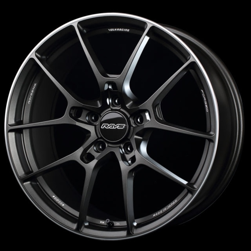Volk Racing G025 Wheel  – 19×8.0 +44 | 5×114.3 | Matte Gunblack w/ DC Rim Edge