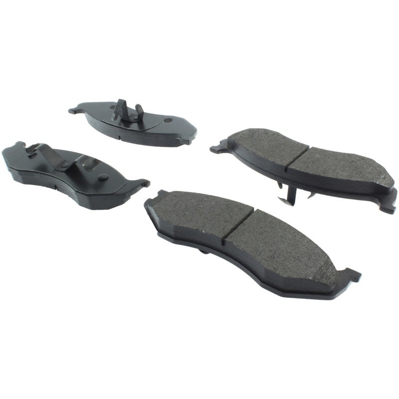 StopTech 92-01 Jeep Cherokee Street Performance Front Brake Pads