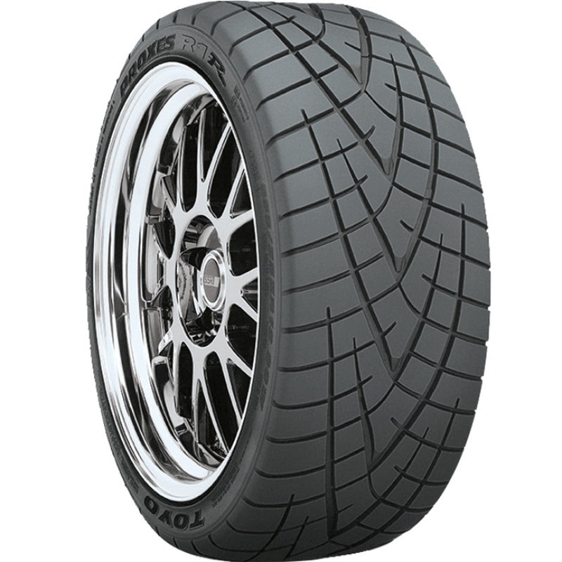 Toyo Proxes R1R Tire – 225/45ZR15 87W
