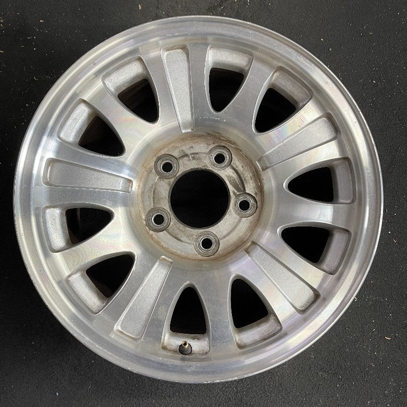 17″ EXPEDITION 01-02 14mm lug 16mm hole 17×7.5 aluminum 10 triangular holes beige in pockets Original OEM Wheel Rim