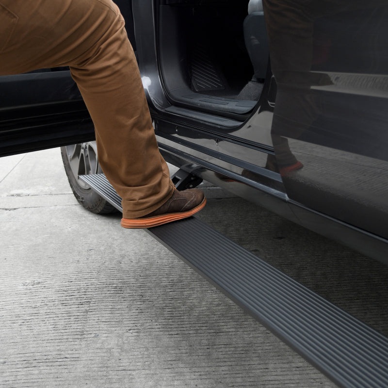 Go Rhino 15-22 Chevrolet Colorado Crew Cab 4dr E-BOARD E1 Electric Running Board Kit – Tex. Blk